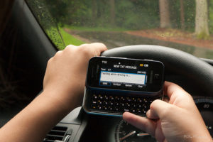 Cariati Law Toronto, Ontario Injury Lawyers Distracted Driving Texting and Driving