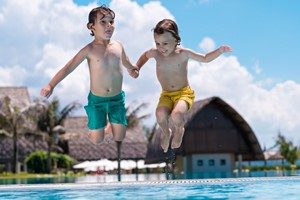 water safety ontario, toronto personal injury lawyers, personal injury law firm ontario, pool safety, child safety, toronto injury lawyers, mississauga personal injury law firm