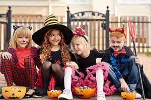 Happy Halloween, Ontario Halloween Safety Tips, Pedestrian Accident Injury Law Firm Toronto, Pedestrian Accident Law Firm Mississauga, pedestrian accident law firm toronto, personal injury lawyers Ontario, personal injury lawyers toronto, Toronto Halloween Safety, pedestrian injury law firm mississauga