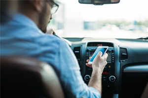 Ontario Distracted Driving Laws 2019