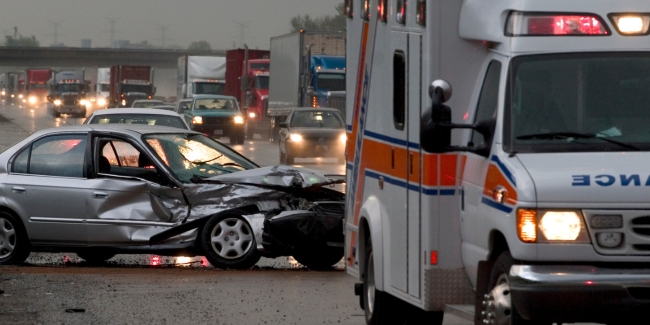 Serious car crash in Toronto with significant injuries requires experienced auto injury lawyers at Cariati Law.