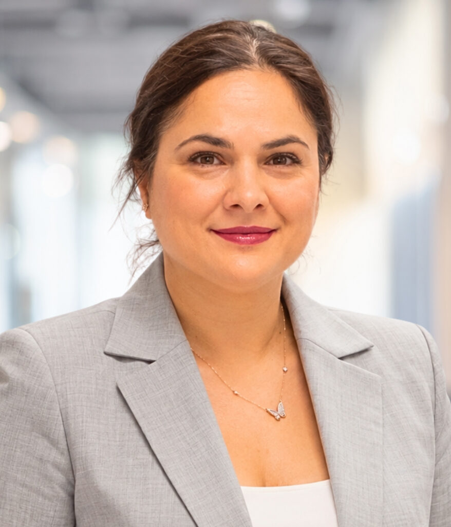 Luminita Aiftimiei is the office Manager & Human Resources director at Cariati Law, Toronto best injury law firm.