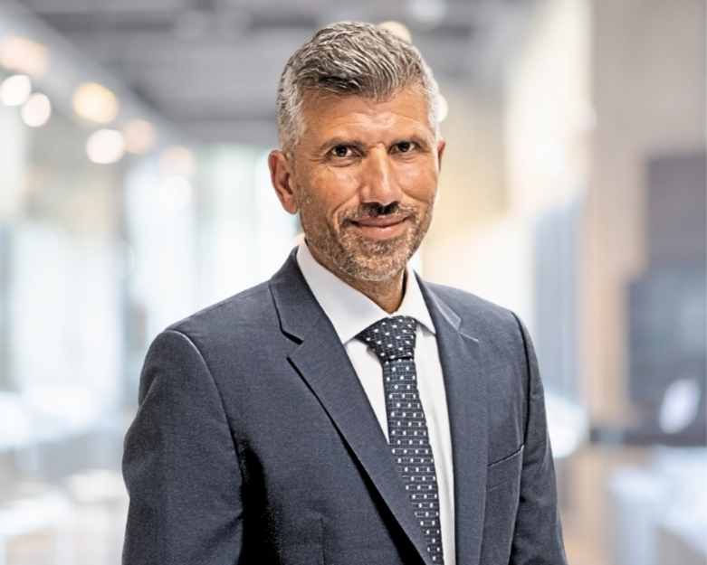 Mario Cariati, top-rated personal injury lawyer, Ontario, Canada