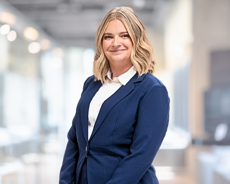 Nicole Walker, personal injury lawyer, ontario, canada